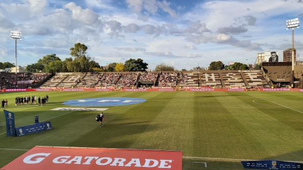 estudiantescopaqf002.jpg