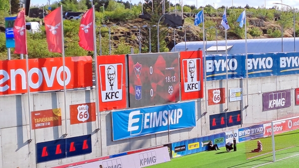 valur007.jpg