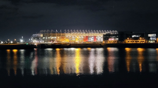 leeds001.jpg