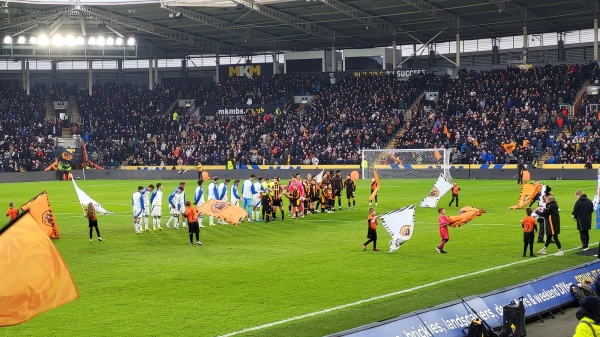 hull024.jpg