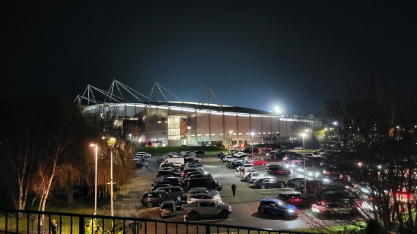 hull035.jpg