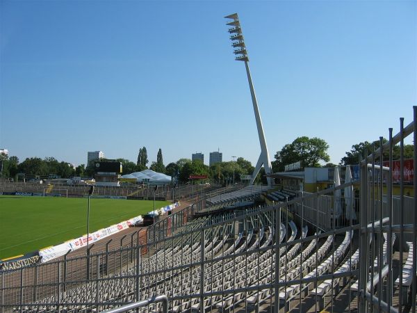 dynamo_005.jpg