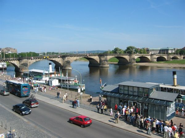 dynamo_021.jpg